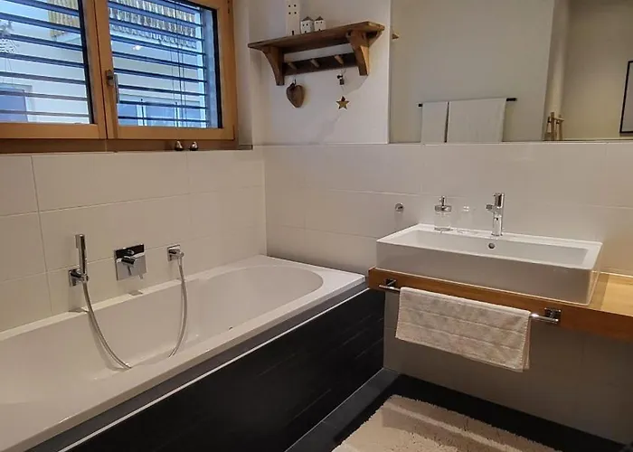 Chasa Scandella - Carl * Зент