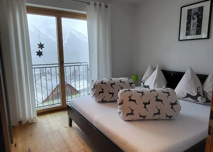 Chasa Scandella - Carl Апартаменты Зент