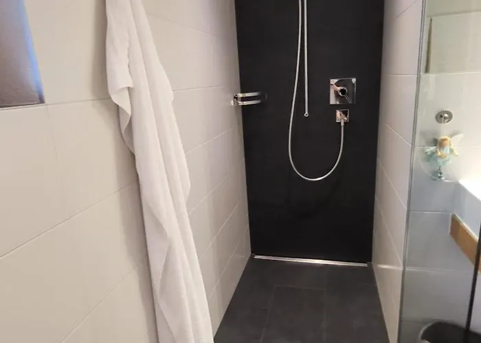 Chasa Scandella - Carl Апартаменты