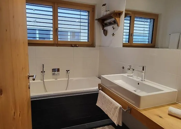 Chasa Scandella - Carl